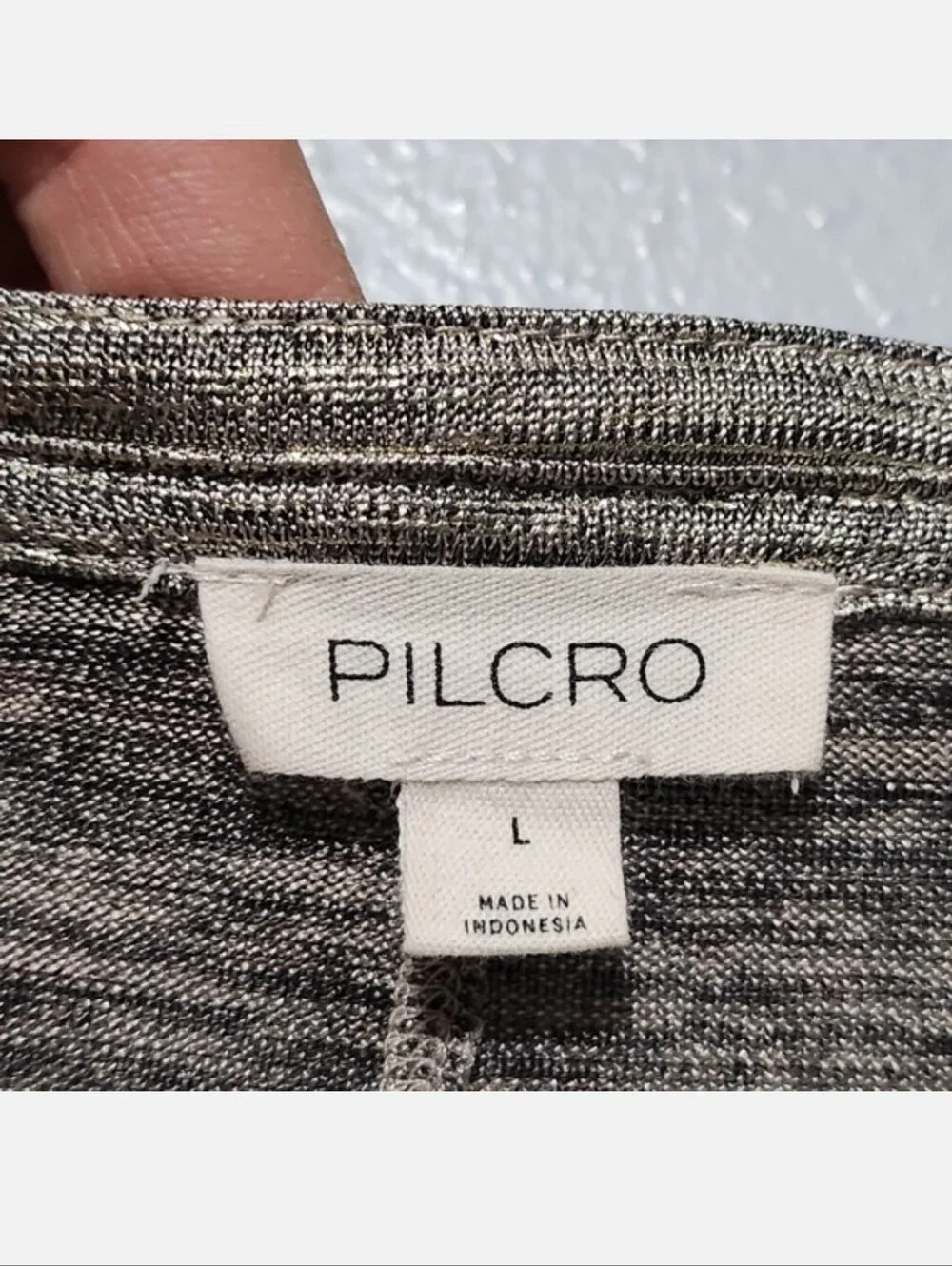 ANTHROPOLOGIE PILCRO Andie Shine Henley Top Womens Large Metallic Y2K